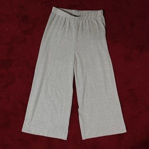 Gray warm short cut trouser